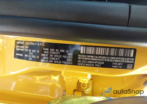 2017 Jeep Renegade Latitude 4X4 z USA, uszkodzony, nr VIN ZACCJBBB1HPF02638